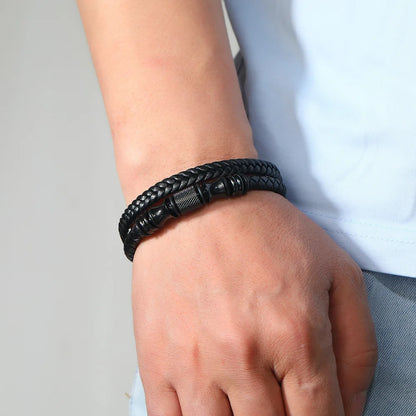 Bracelete Charm Black Couro